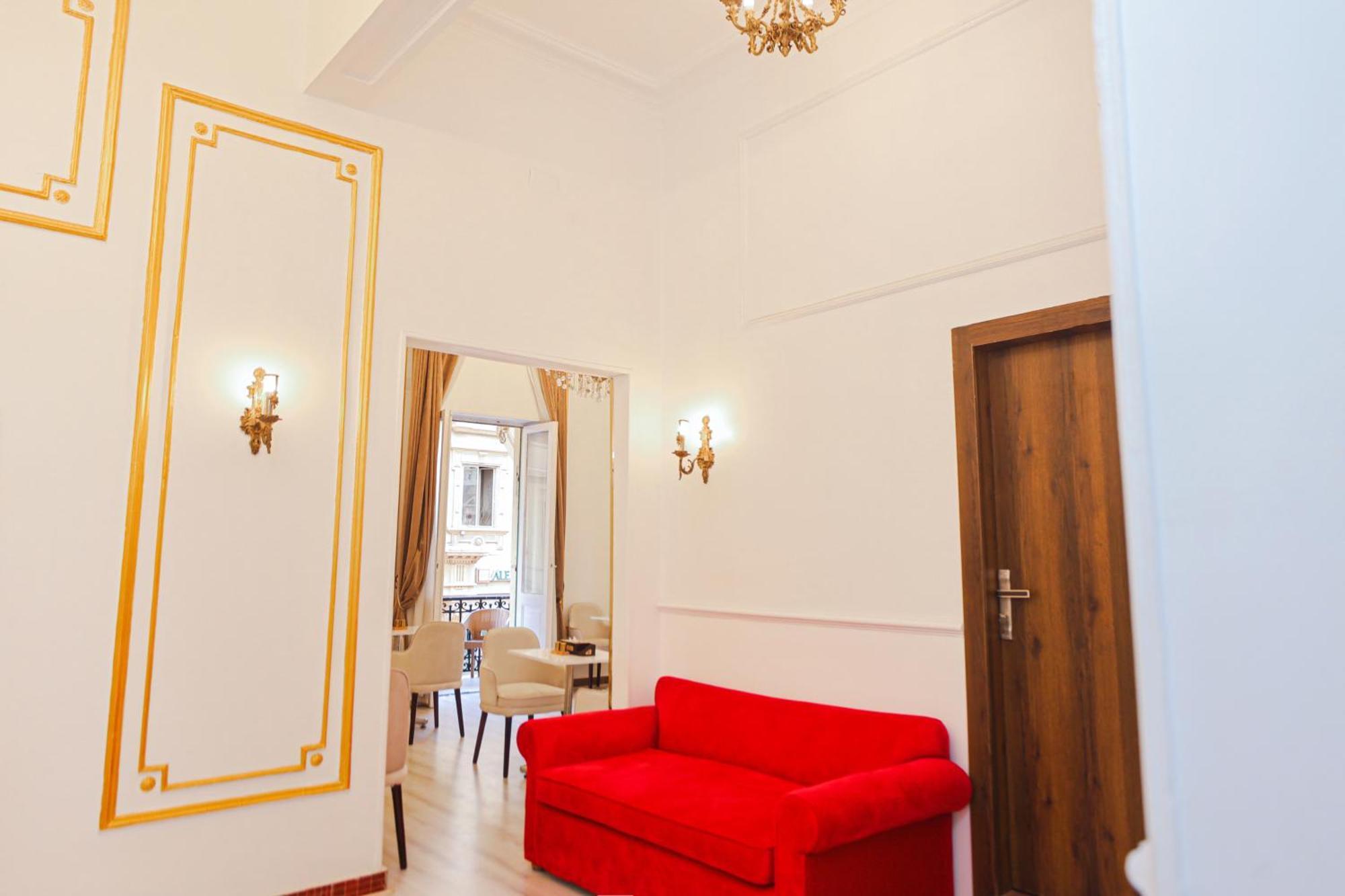 Downtown Antique Hotel Кайро Екстериор снимка
