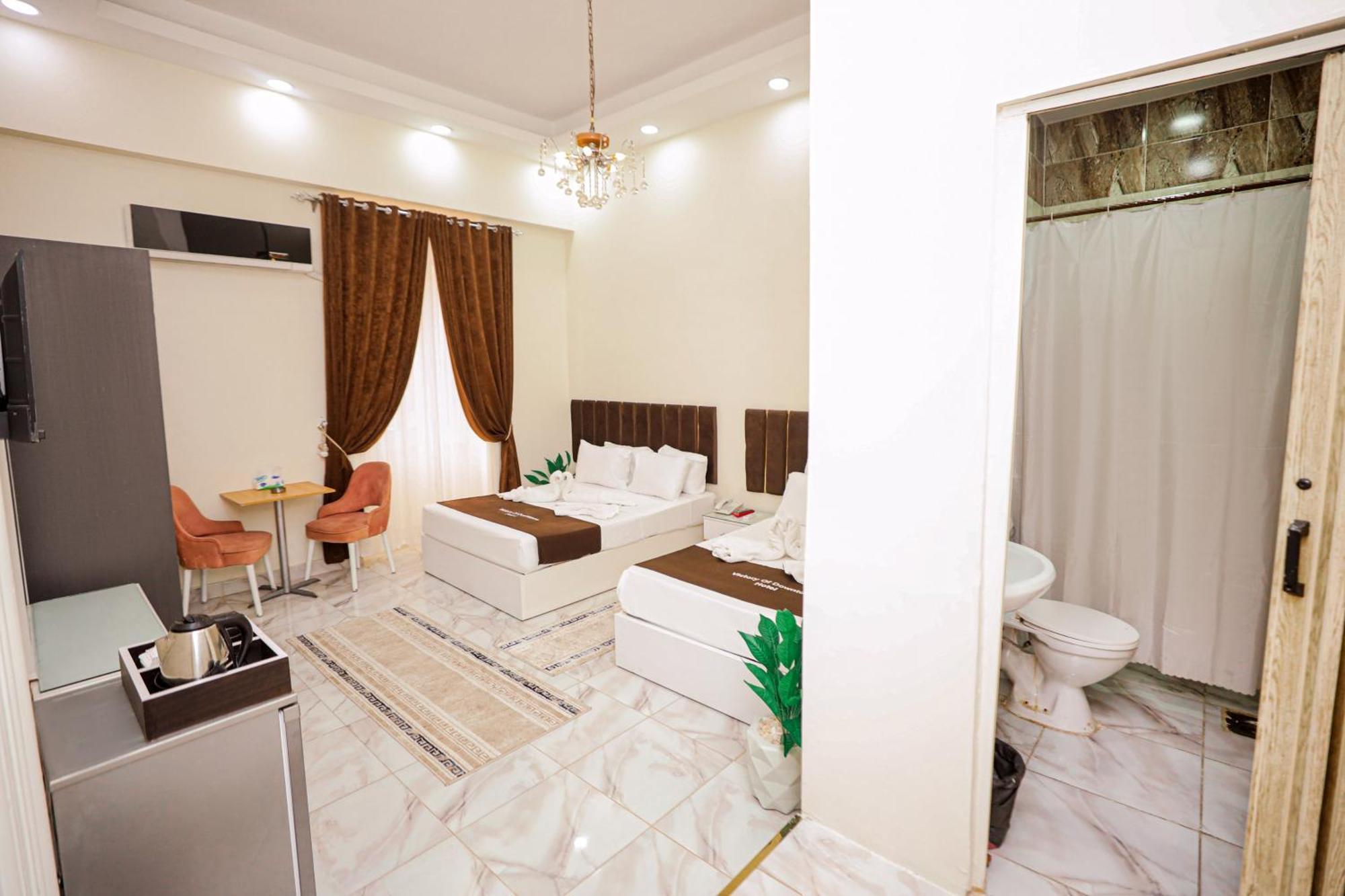 Downtown Antique Hotel Кайро Екстериор снимка