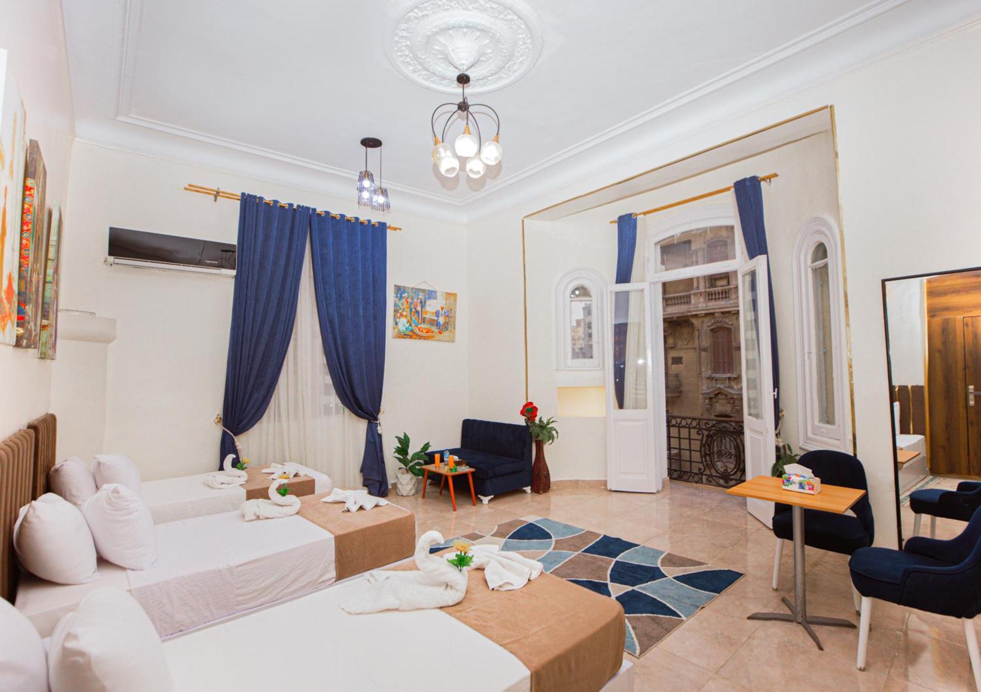 Downtown Antique Hotel Кайро Екстериор снимка